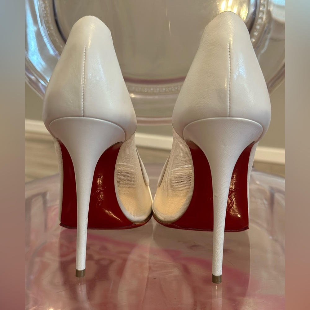 Christian Louboutin- *NWOT* sz 37, 100 heel, white mesh leather, red ball grip